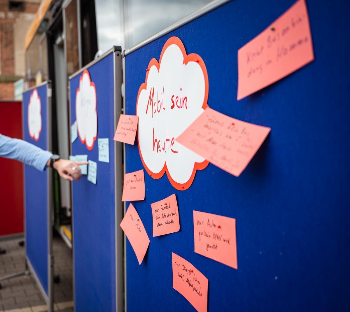 Tarife als Fragestellung im Bürgerdialog auf einer Pinwand